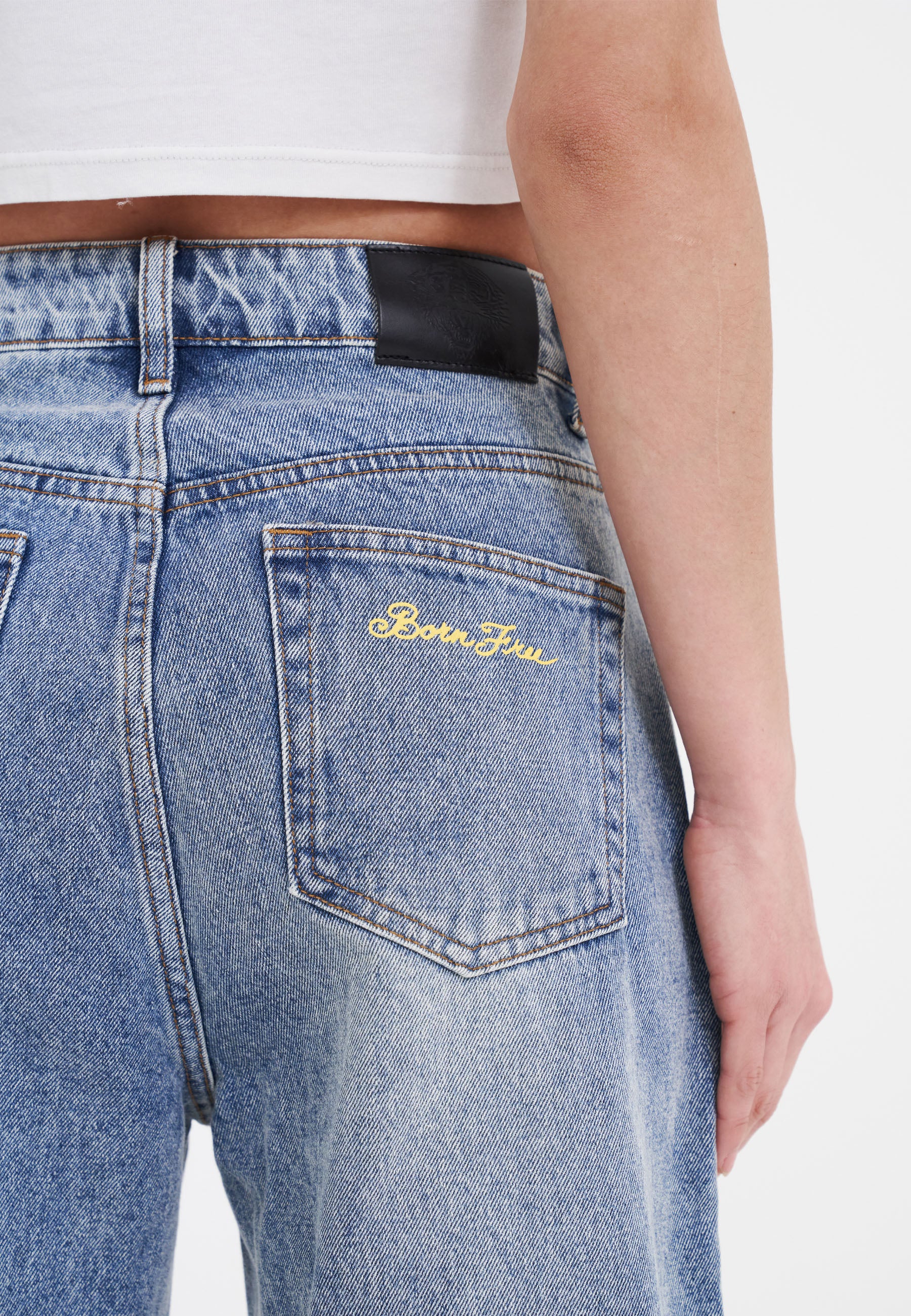 Womens Born-Wild Relaxed Fit Denim Trousers Jeans - Bleach - Image 7