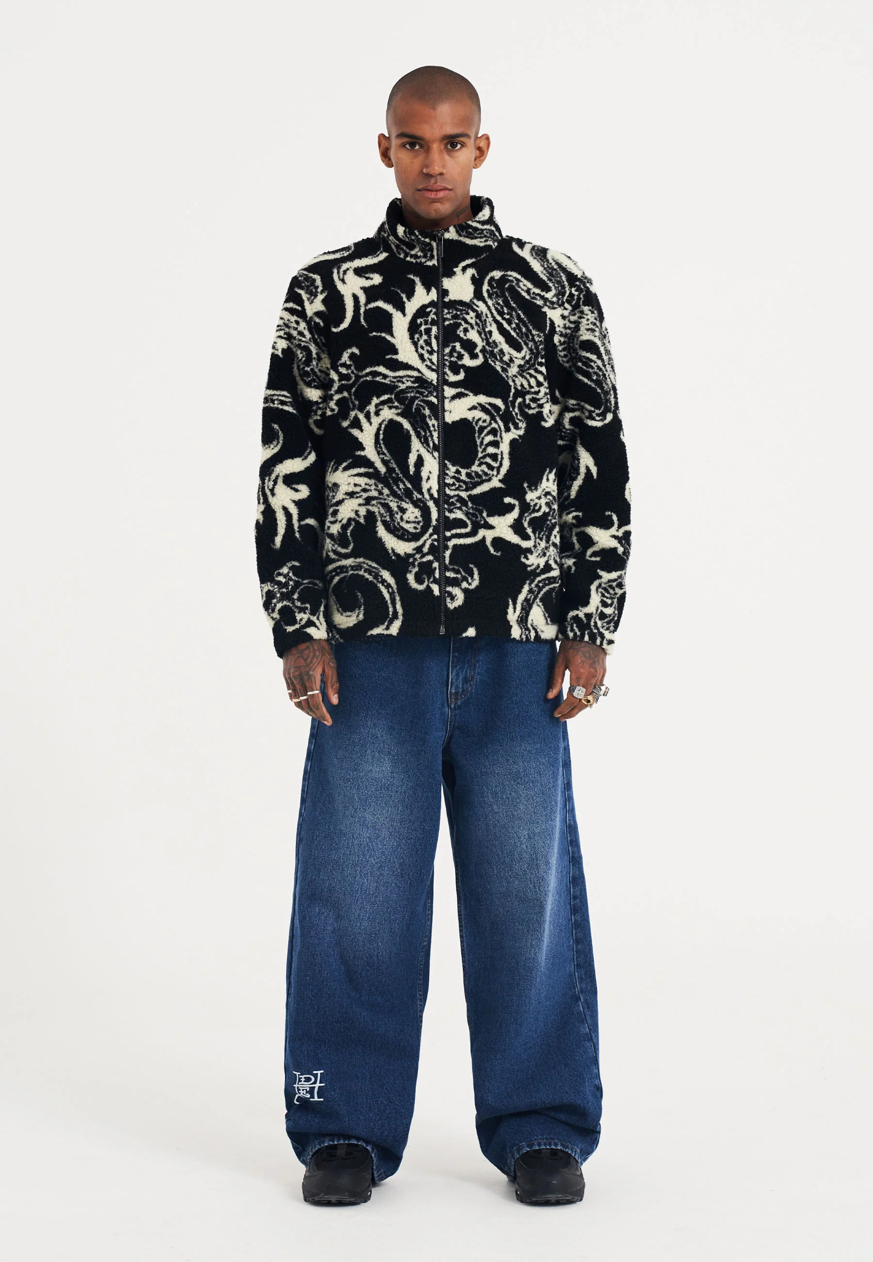 Mens Drag Battle Aop Fleece Jacket - Black/Beige - Image 4