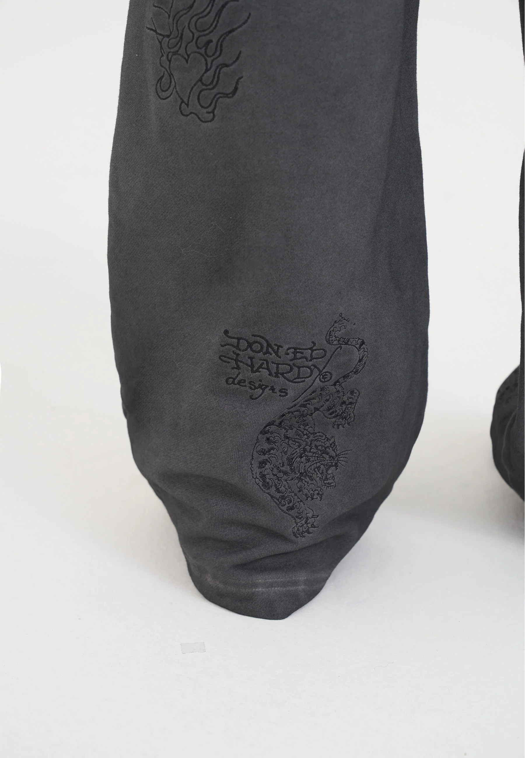 Mens Multiple Graphic Distress Joggers Pants - Grey - Image 8