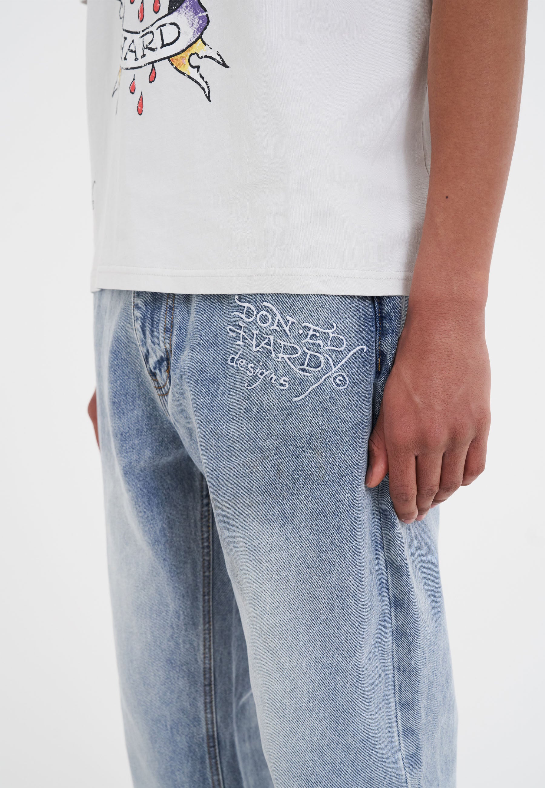 Mens Nyc-Skull Tattoo Graphic Denim Trousers Jeans - Bleach - Image 5