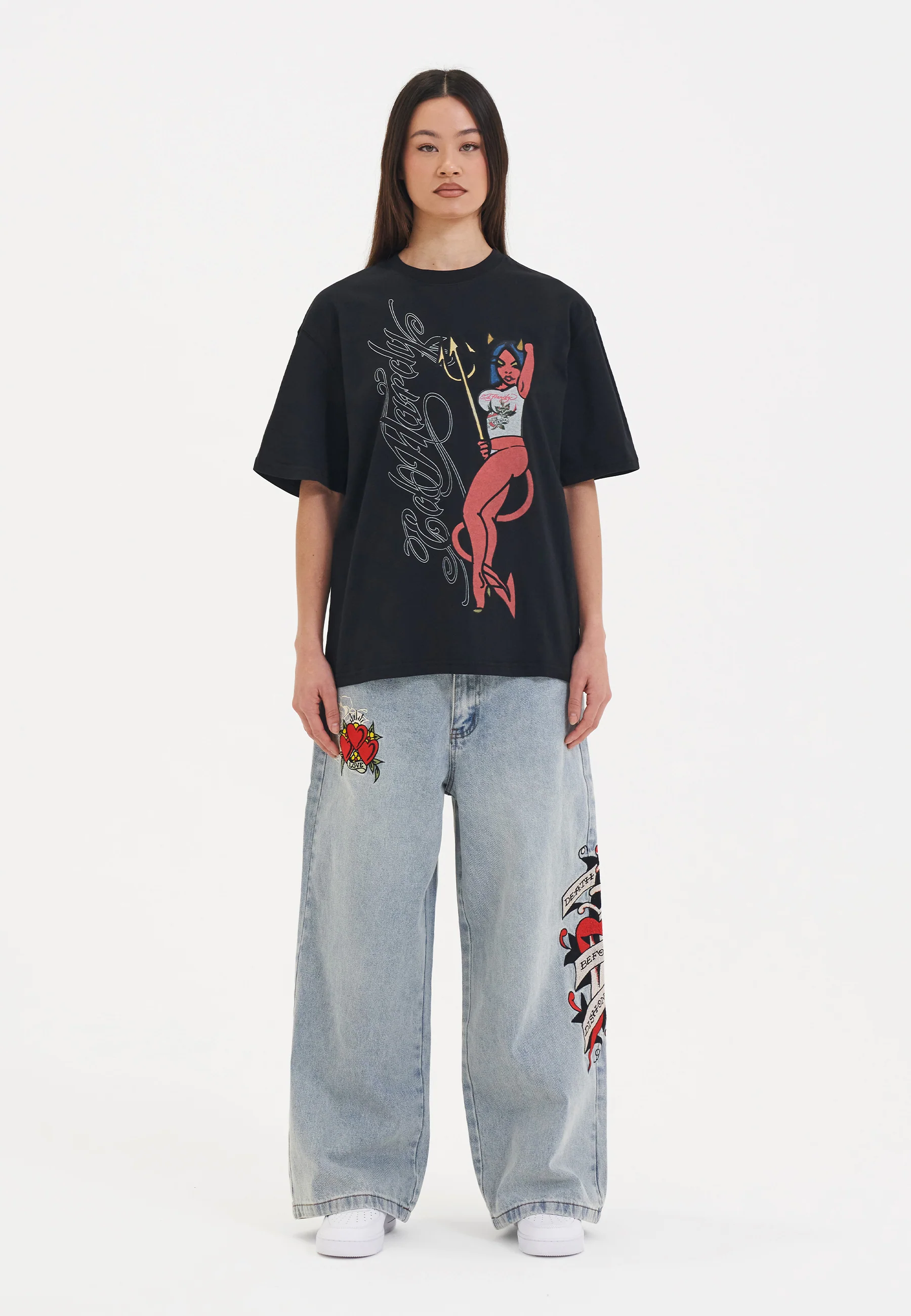 Womens Devil In Details Relaxed Tshirt Top - Black - Image 4