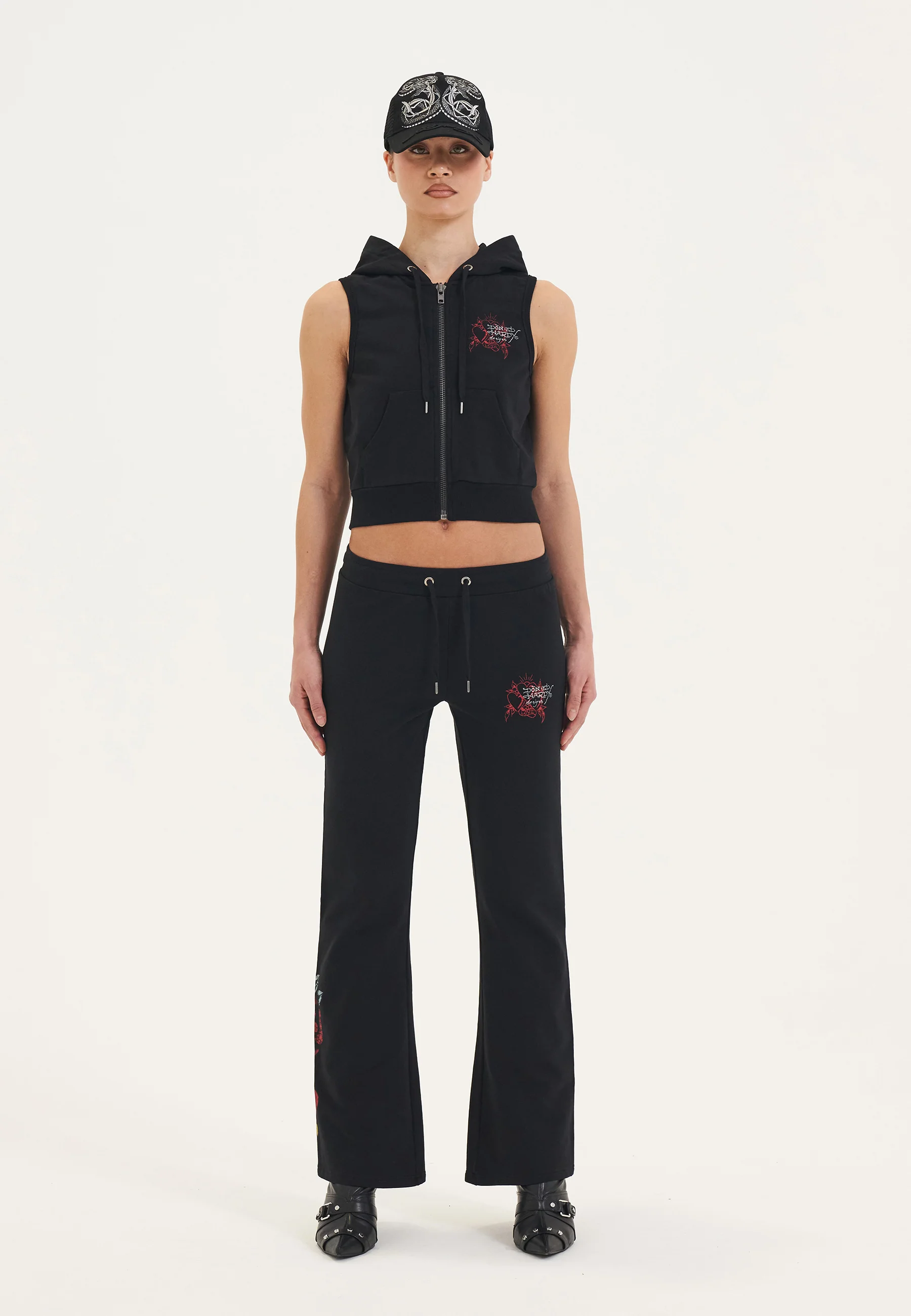 Womens Love Eternal Sleeveless Zip Thru Cropped Hoodie - Black - Image 4